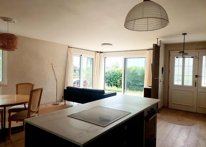 Maison Independante ヴィラ エクスレバン